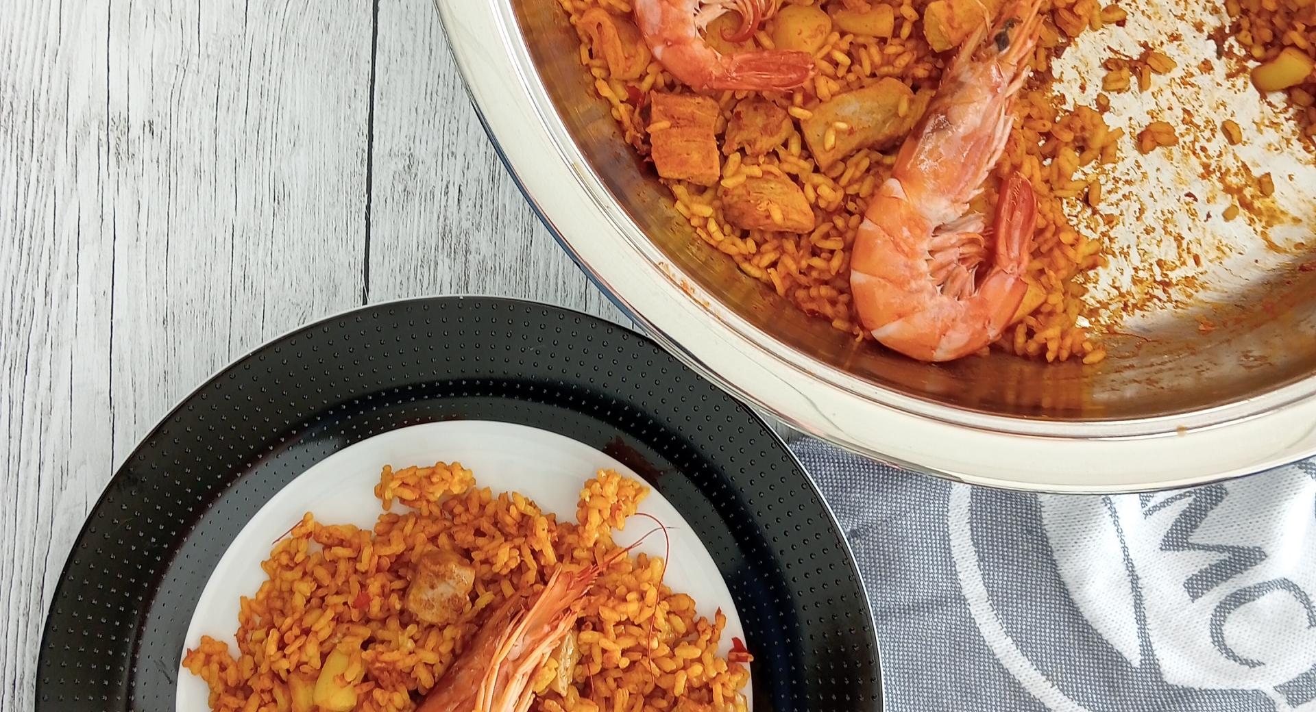 Paella de pescado y marisco