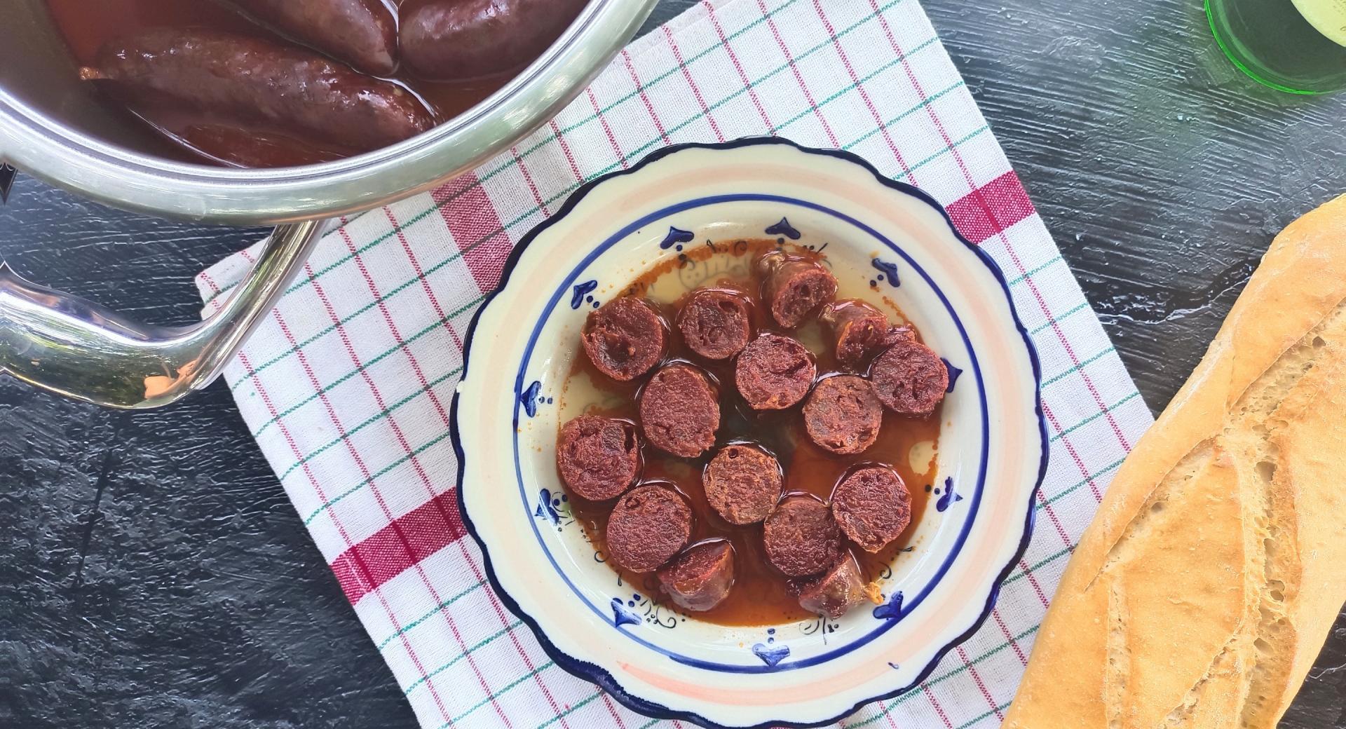 Chorizos a la sidra