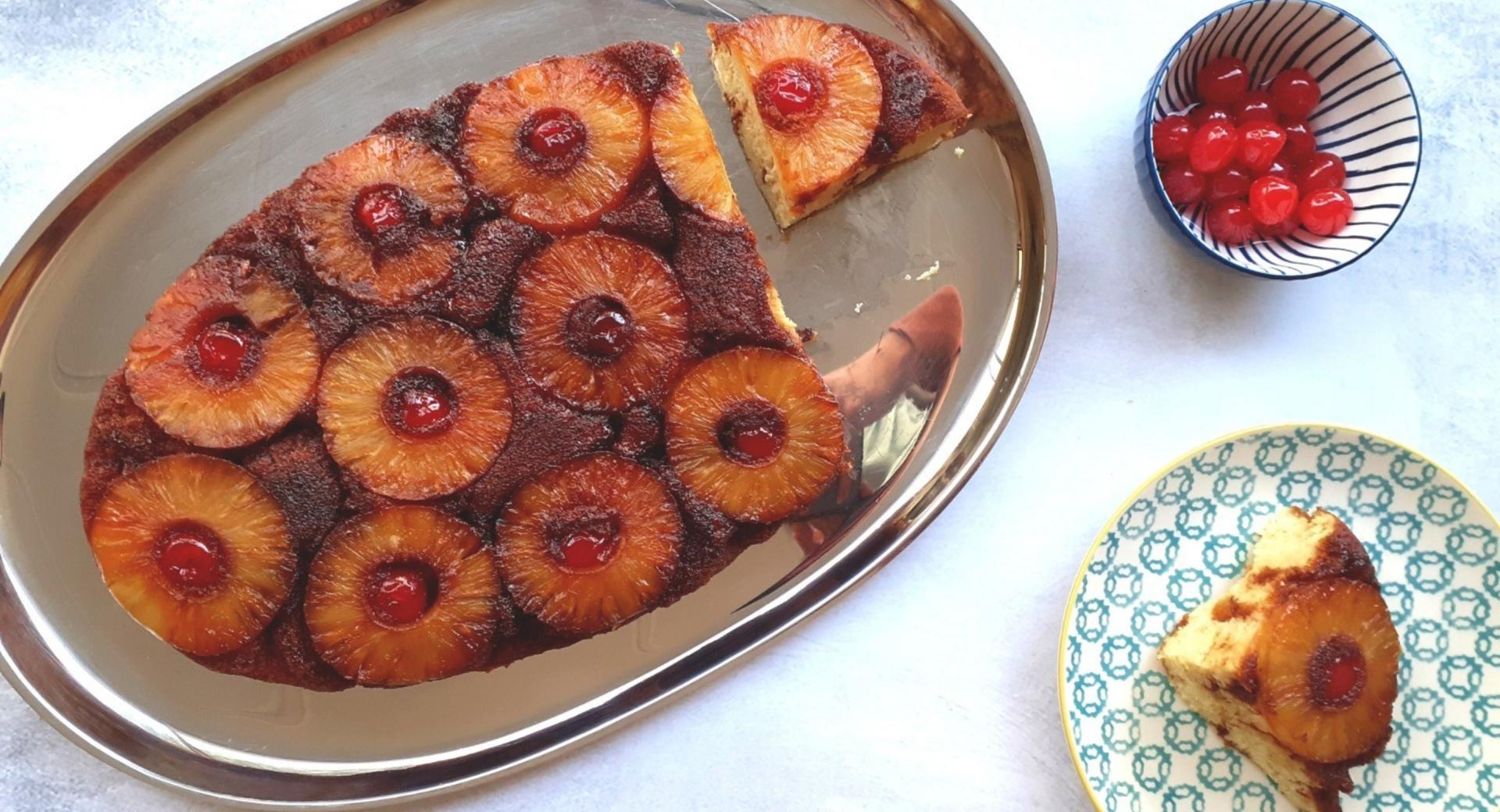 Tarta de piña en la oval