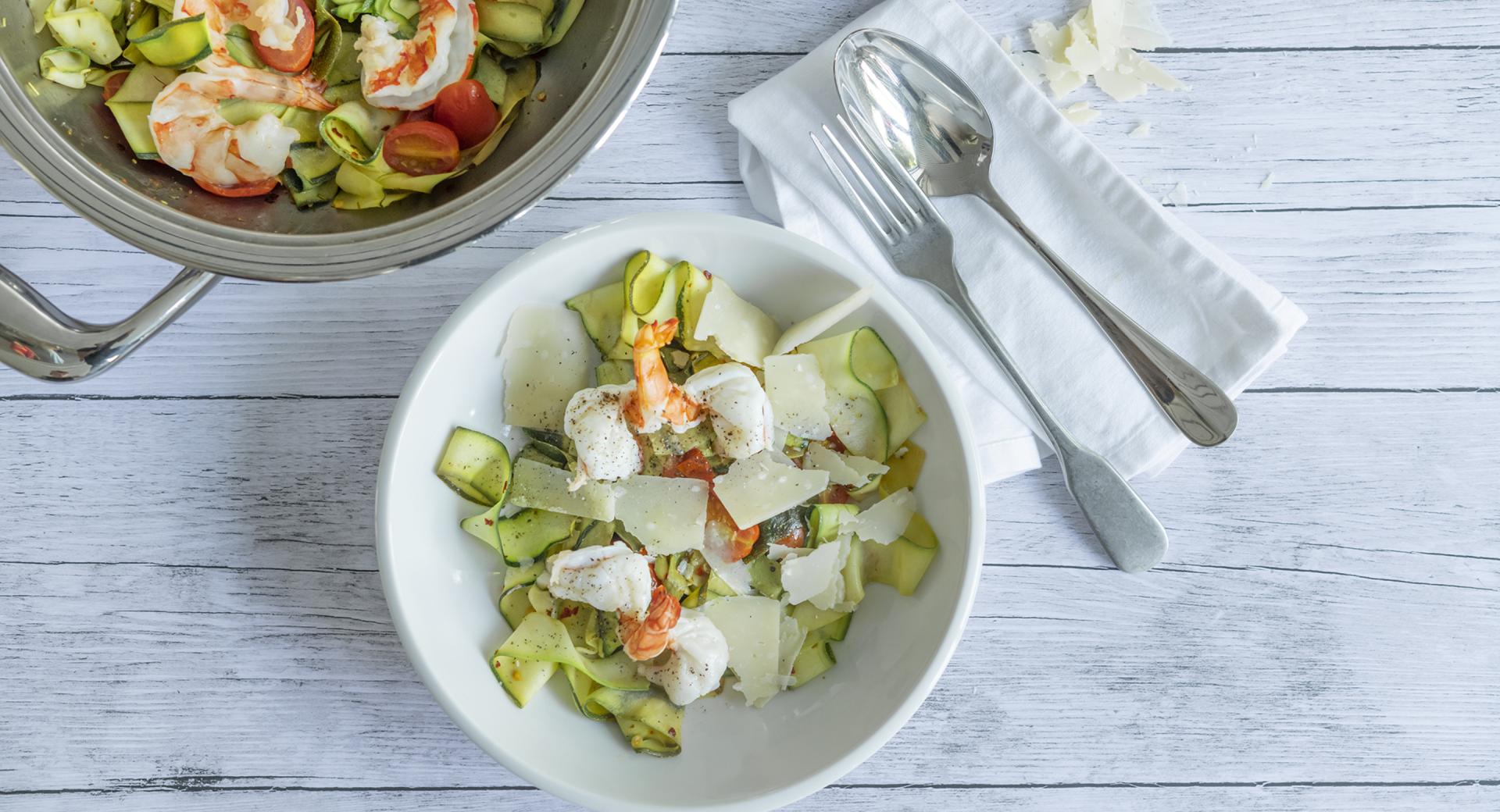 Tagliatelle de calabacín con gambas