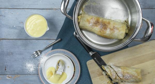 Rollitos de hojaldre con manzana