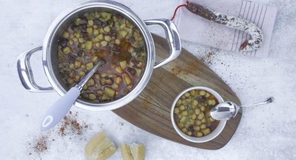 Garbanzos guisados