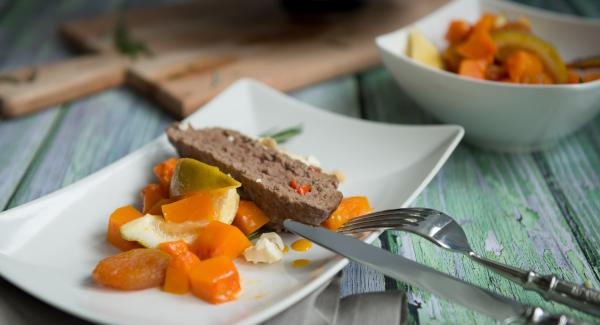 Pastel de carne con chutney de calabaza 