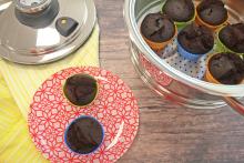 Muffins de chocolate al vapor