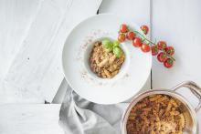 Fusilli con salsa boloñesa