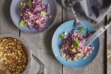 Ensalada de bulgur y lombarda con aliño de jengibre y frutos secos al curry